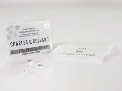 Charles And Colvard Moissanite,    Forever One, Oval Brilliant 7x5mm, Colour D E F - Standard Image - 3