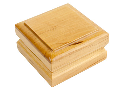 Wooden Stud Earring Box, Maple     Colour - Standard Image - 3