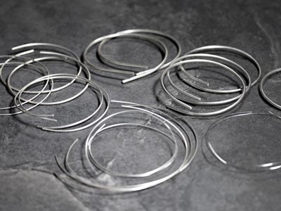 9ct White Gold Round Wire 2.00mm X  50mm, Fully Annealed, 100% Recycled Gold - Standard Image - 8